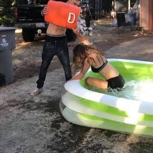 Meet your Posher, Chase